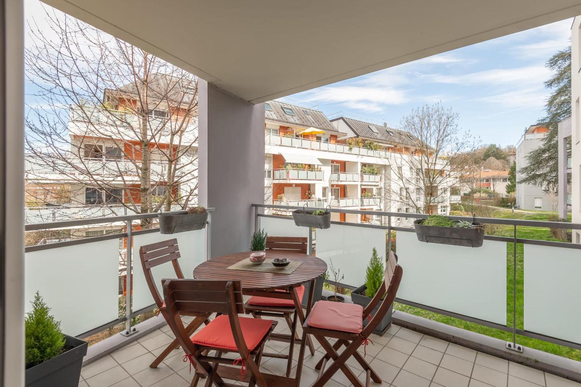 Joli T2 De 57 M Proche Lac Et Vieille Ville Annecy Exterior photo
